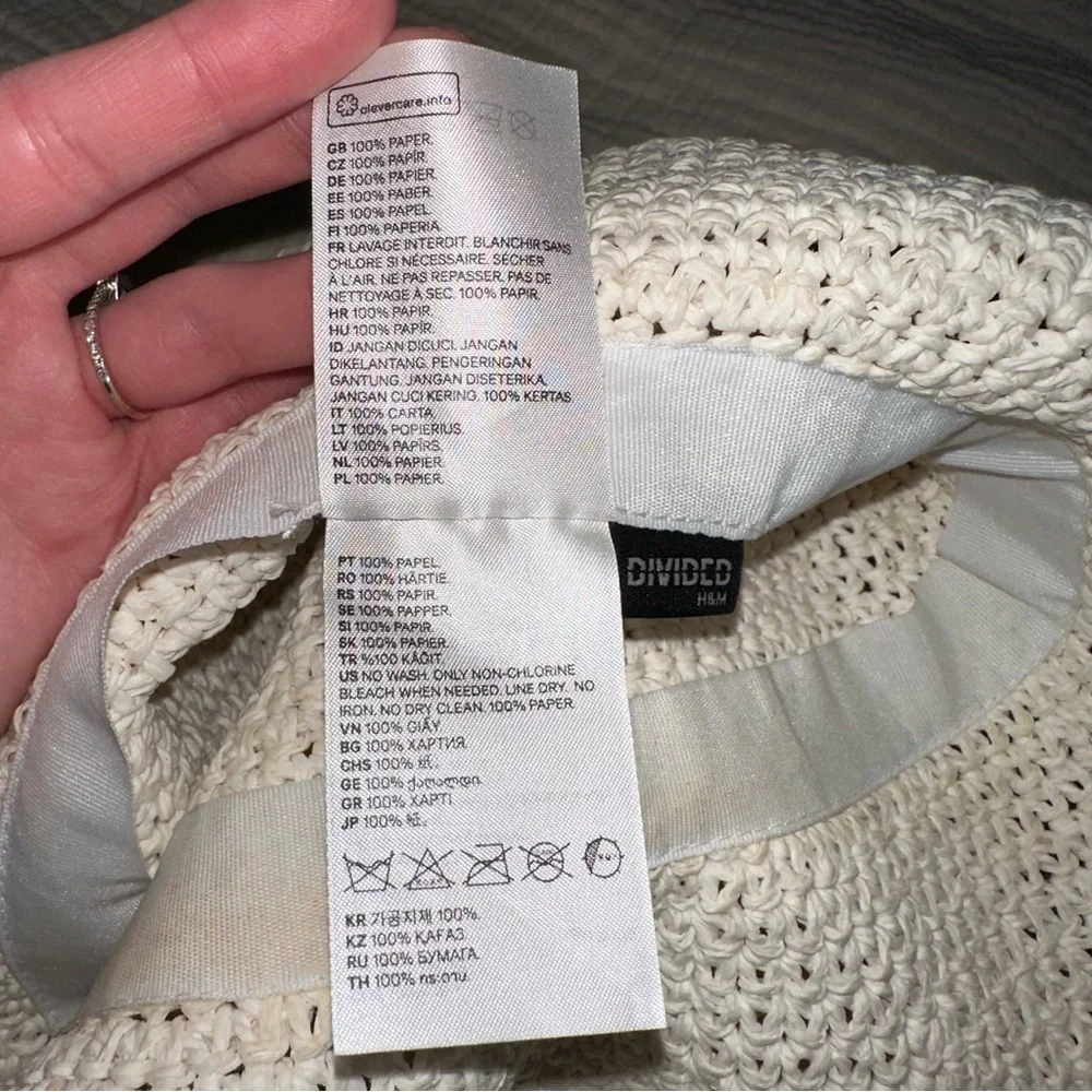 White Bucket Hat